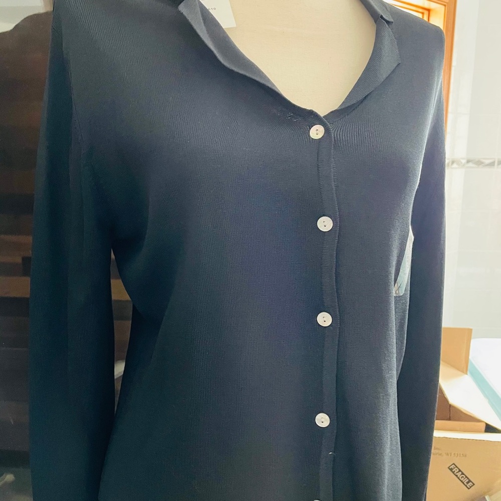 Carolyn Taylor button down sweater NWT